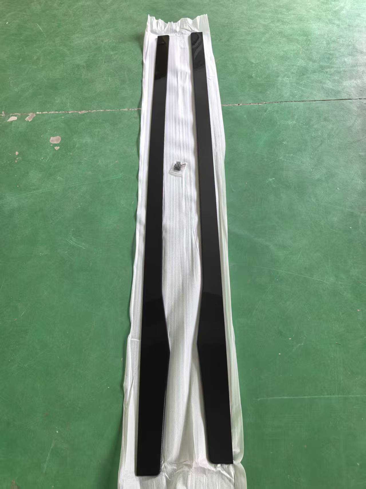 Mercedes Benz C-Class W205 C205 2015-2018 A205 C300 C400 Sport C43 C63 AMG 2Door 4Door Gloss Black Side Skirts Rocker Panels Extension Lip Onecarworld