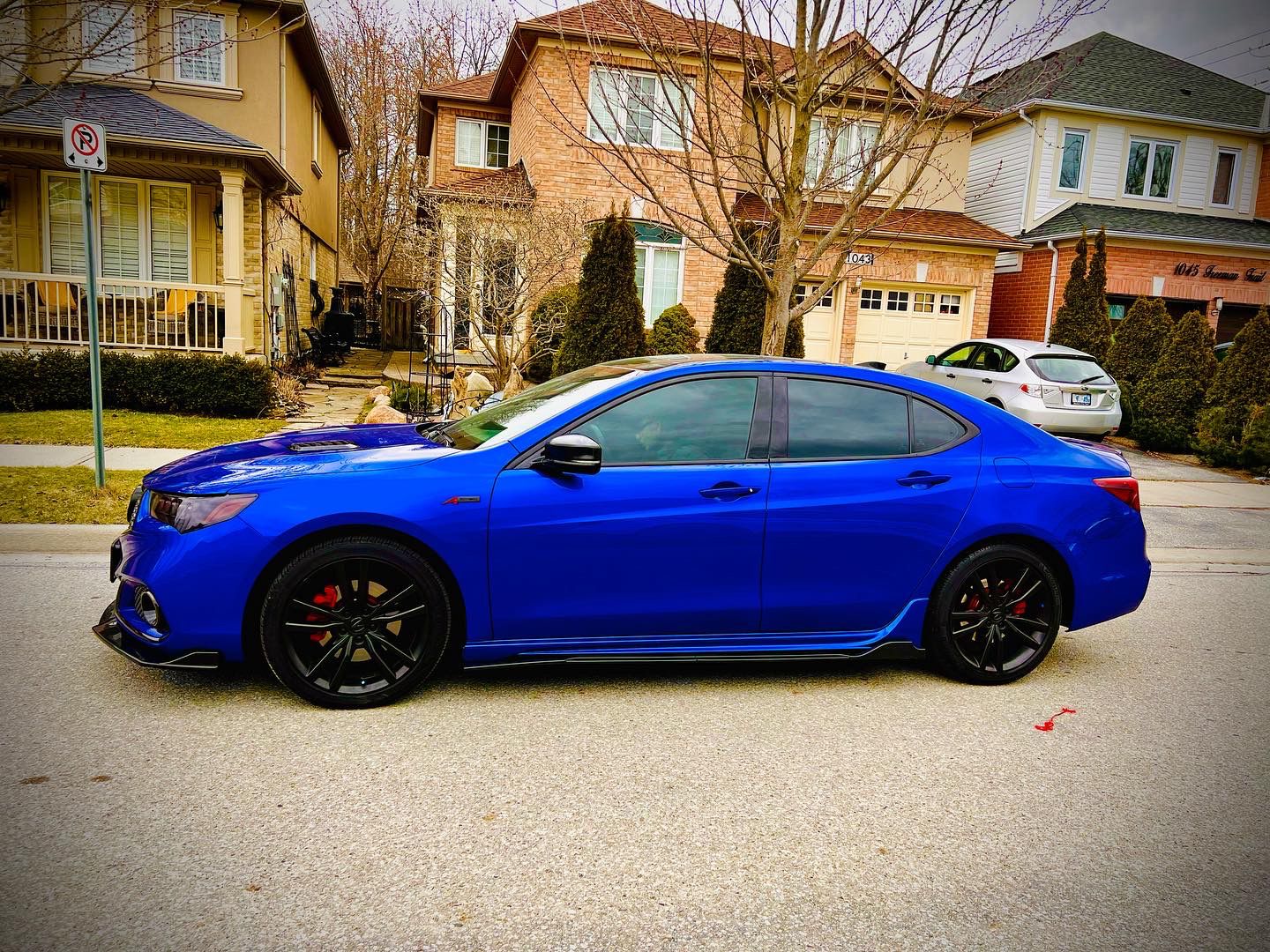 UNIVERSAL SIDE SKIRTS IN 6 COLORS MATCHING TO FRONT LIP - ONECARWORLD