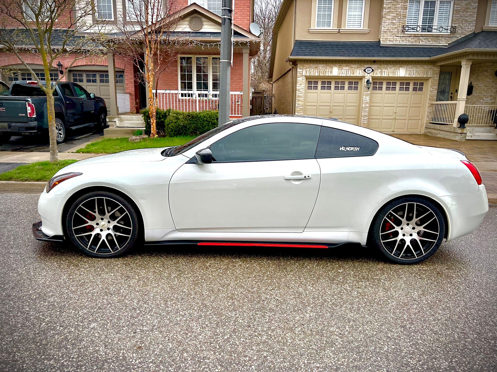 UNIVERSAL SIDE SKIRTS IN 6 COLORS MATCHING TO FRONT LIP - ONECARWORLD