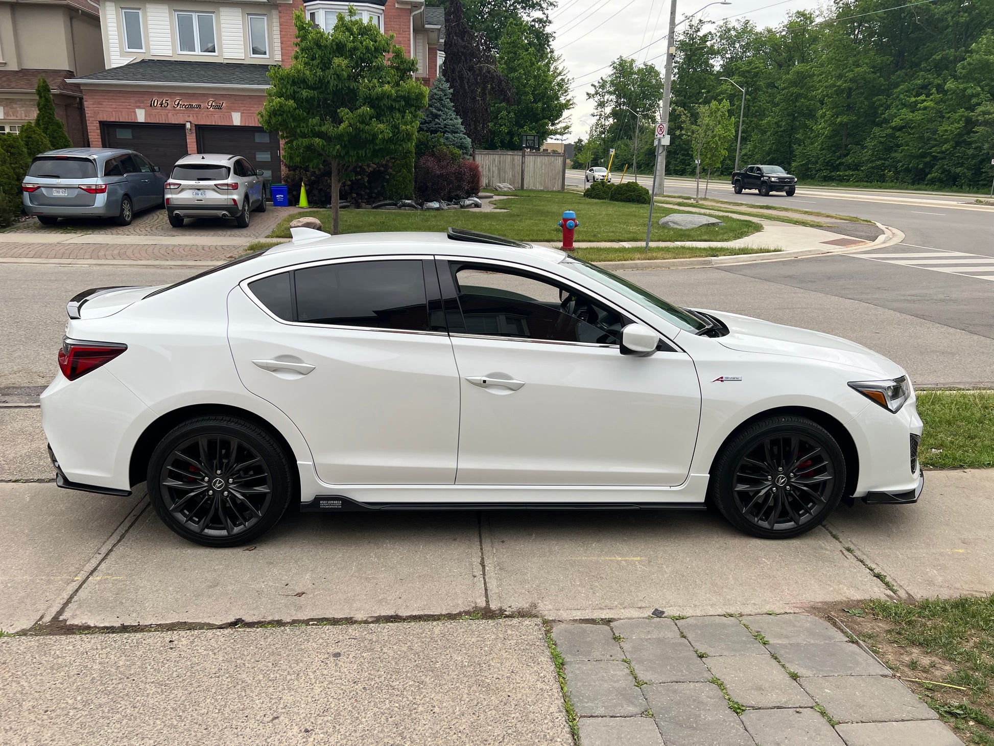 UNIVERSAL SIDE SKIRTS IN 6 COLORS MATCHING TO FRONT LIP - ONECARWORLD