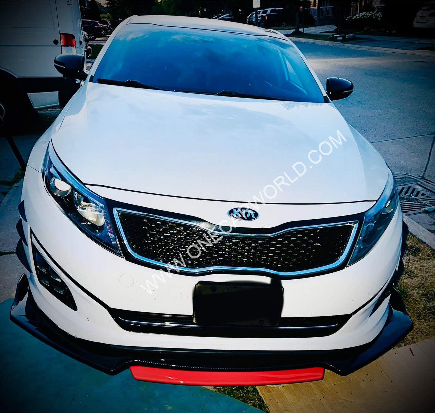 CARBON FIBER FRONT LIP WITH COLOR FOR ALL SEDAN CARS - ONECARWORLD