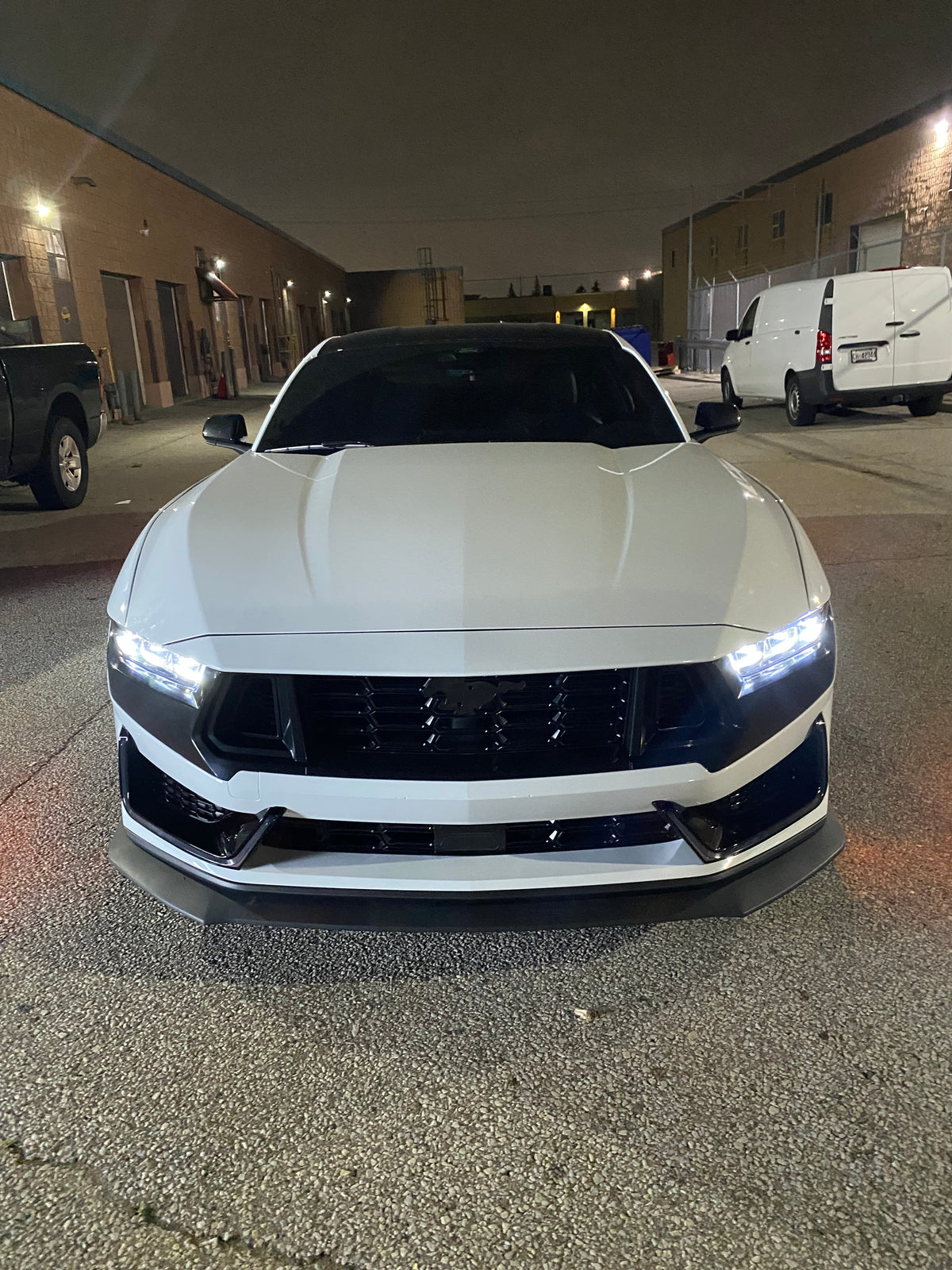 2024+ Ford Mustang Dark Horse Style Front Bumper Conversion – LED Grille Onecarworld