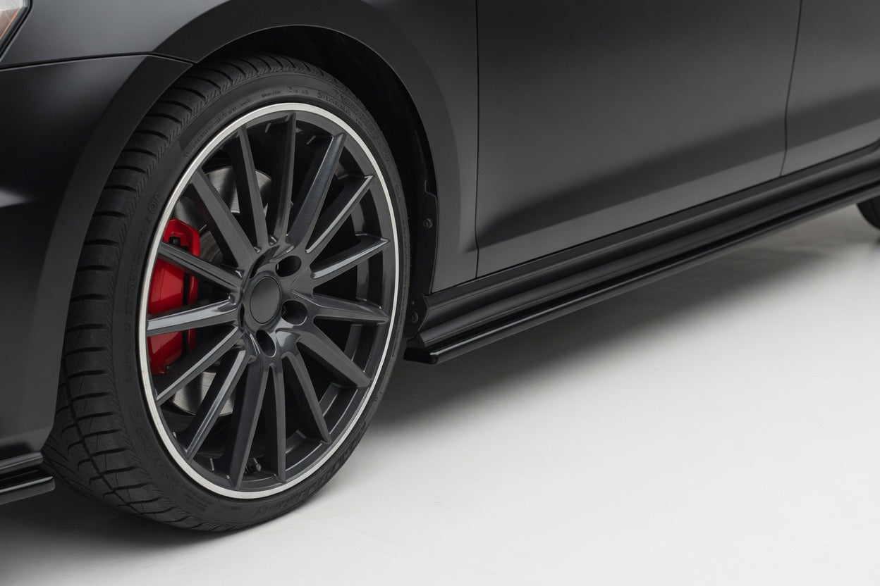 Volkswagen Golf GTI MK7 2015–2021 Side Skirts Glossy Black Onecarworld